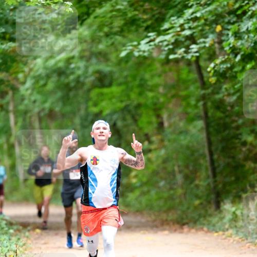 11.10.2026 - Bramfelder Halbmarathon 2026 Dr. Thomas Lammeyer http://msf.ph/oto/10819078 11.10.2026 10:11:22 Laufen  meine-sportfotos.de