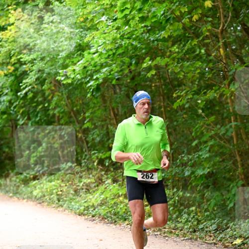 11.10.2026 - Bramfelder Halbmarathon 2026 Dr. Thomas Lammeyer http://msf.ph/oto/10819219 11.10.2026 10:12:29 Laufen 262 meine-sportfotos.de