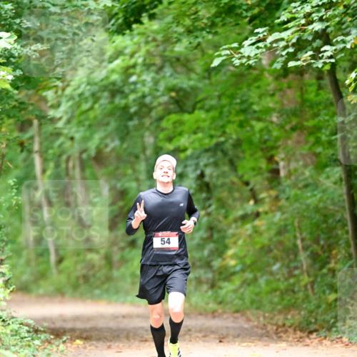 11.10.2026 - Bramfelder Halbmarathon 2026 Dr. Thomas Lammeyer http://msf.ph/oto/10819320 11.10.2026 10:13:13 Laufen 54 meine-sportfotos.de