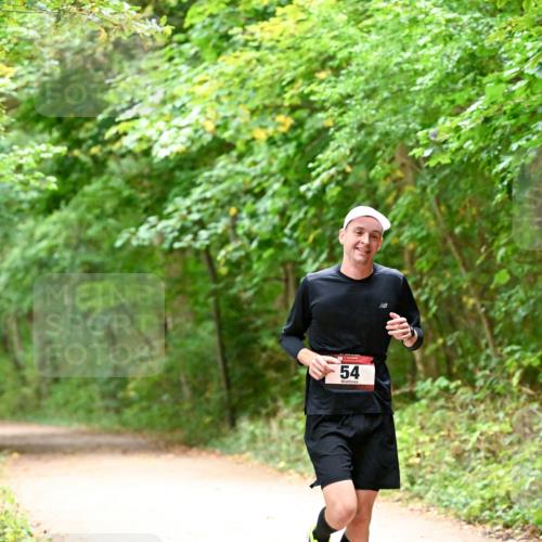 11.10.2026 - Bramfelder Halbmarathon 2026 Dr. Thomas Lammeyer http://msf.ph/oto/10819347 11.10.2026 10:13:17 Laufen 54 meine-sportfotos.de