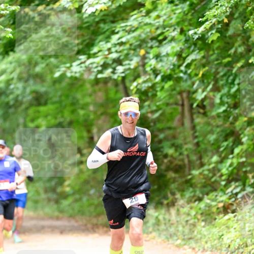11.10.2026 - Bramfelder Halbmarathon 2026 Dr. Thomas Lammeyer http://msf.ph/oto/10819470 11.10.2026 10:13:52 Laufen 29, 1 meine-sportfotos.de