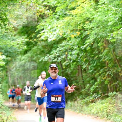 11.10.2026 - Bramfelder Halbmarathon 2026 Dr. Thomas Lammeyer http://msf.ph/oto/10819489 11.10.2026 10:13:55 Laufen 14, 17 meine-sportfotos.de