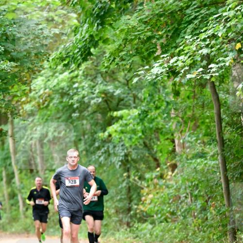 11.10.2026 - Bramfelder Halbmarathon 2026 Dr. Thomas Lammeyer http://msf.ph/oto/10819613 11.10.2026 10:14:27 Laufen 328 meine-sportfotos.de