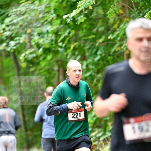 11.10.2026 - Bramfelder Halbmarathon 2026 Dr. Thomas Lammeyer http://msf.ph/oto/10819661 11.10.2026 10:14:35 Laufen 221, 192 meine-sportfotos.de