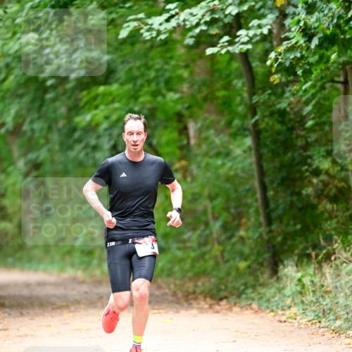 11.10.2026 - Bramfelder Halbmarathon 2026 Dr. Thomas Lammeyer http://msf.ph/oto/10819748 11.10.2026 10:14:57 Laufen 3 meine-sportfotos.de
