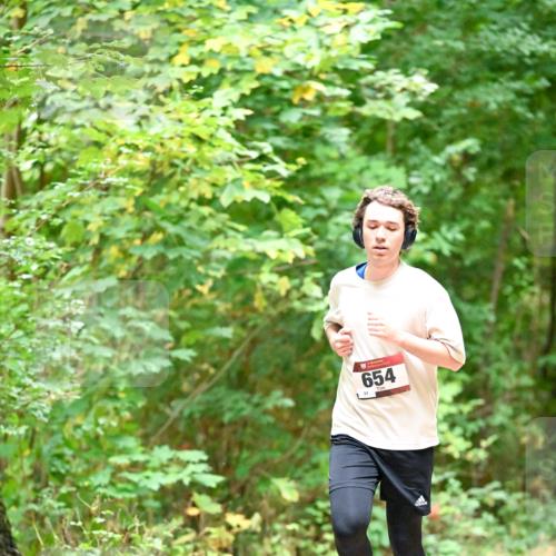 11.10.2026 - Bramfelder Halbmarathon 2026 Dr. Thomas Lammeyer http://msf.ph/oto/10819867 11.10.2026 10:17:12 Laufen 654 meine-sportfotos.de