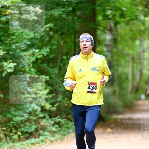 11.10.2026 - Bramfelder Halbmarathon 2026 Dr. Thomas Lammeyer http://msf.ph/oto/10819889 11.10.2026 10:17:40 Laufen 36, 434 meine-sportfotos.de