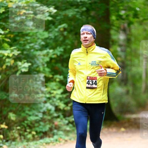 11.10.2026 - Bramfelder Halbmarathon 2026 Dr. Thomas Lammeyer http://msf.ph/oto/10819893 11.10.2026 10:17:40 Laufen 36, 19, 20, 434 meine-sportfotos.de