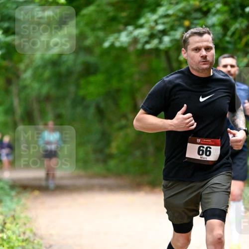 11.10.2026 - Bramfelder Halbmarathon 2026 Dr. Thomas Lammeyer http://msf.ph/oto/10820031 11.10.2026 10:18:50 Laufen 66 meine-sportfotos.de