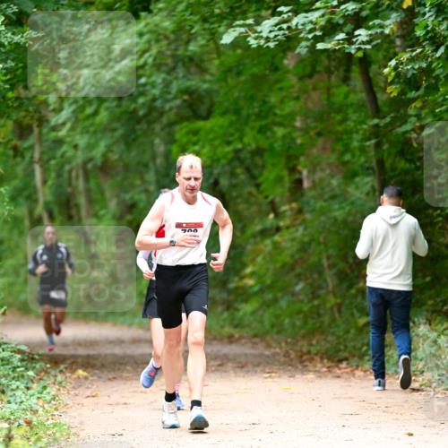 11.10.2026 - Bramfelder Halbmarathon 2026 Dr. Thomas Lammeyer http://msf.ph/oto/10820130 11.10.2026 10:19:32 Laufen  meine-sportfotos.de