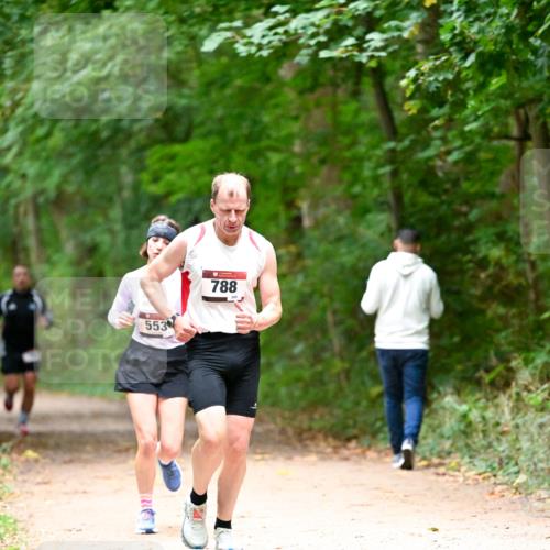11.10.2026 - Bramfelder Halbmarathon 2026 Dr. Thomas Lammeyer http://msf.ph/oto/10820138 11.10.2026 10:19:33 Laufen 553, 788 meine-sportfotos.de