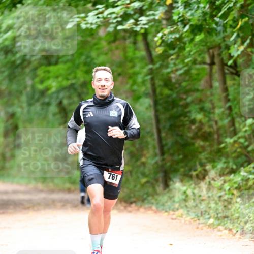 11.10.2026 - Bramfelder Halbmarathon 2026 Dr. Thomas Lammeyer http://msf.ph/oto/10820167 11.10.2026 10:19:39 Laufen 761 meine-sportfotos.de