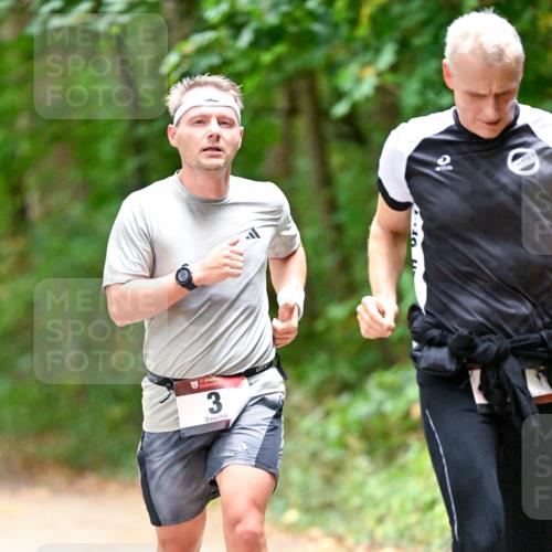 11.10.2026 - Bramfelder Halbmarathon 2026 Dr. Thomas Lammeyer http://msf.ph/oto/10820211 11.10.2026 10:20:09 Laufen 3 meine-sportfotos.de