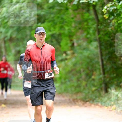 11.10.2026 - Bramfelder Halbmarathon 2026 Dr. Thomas Lammeyer http://msf.ph/oto/10820283 11.10.2026 10:20:40 Laufen 81, 801 meine-sportfotos.de