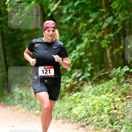 11.10.2026 - Bramfelder Halbmarathon 2026 Dr. Thomas Lammeyer http://msf.ph/oto/10820363 11.10.2026 10:21:00 Laufen 298, 121 meine-sportfotos.de