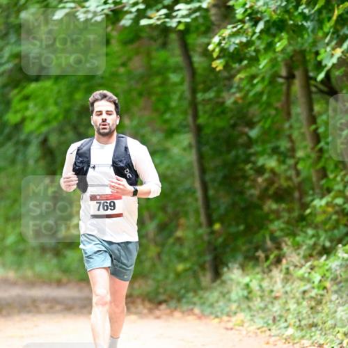 11.10.2026 - Bramfelder Halbmarathon 2026 Dr. Thomas Lammeyer http://msf.ph/oto/10820387 11.10.2026 10:21:16 Laufen 769 meine-sportfotos.de