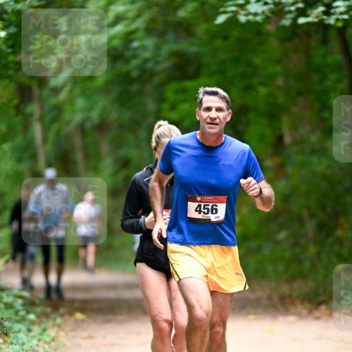 11.10.2026 - Bramfelder Halbmarathon 2026 Dr. Thomas Lammeyer http://msf.ph/oto/10820411 11.10.2026 10:21:25 Laufen 456, 288 meine-sportfotos.de