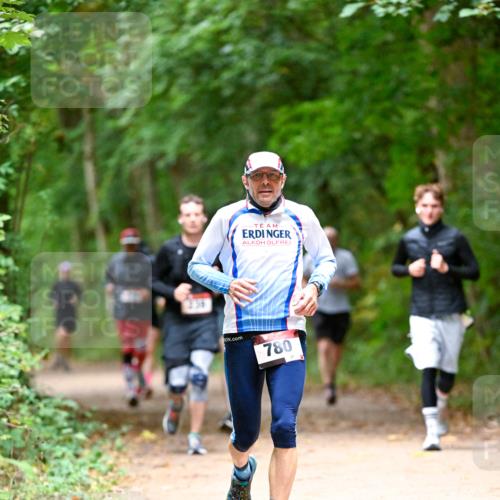 11.10.2026 - Bramfelder Halbmarathon 2026 Dr. Thomas Lammeyer http://msf.ph/oto/10820442 11.10.2026 10:21:32 Laufen 780 meine-sportfotos.de