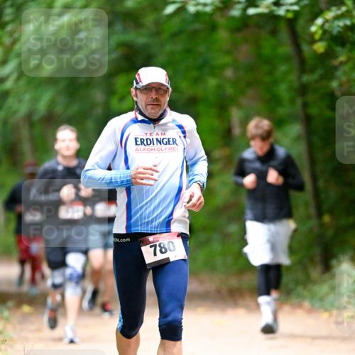 11.10.2026 - Bramfelder Halbmarathon 2026 Dr. Thomas Lammeyer http://msf.ph/oto/10820452 11.10.2026 10:21:33 Laufen 780 meine-sportfotos.de
