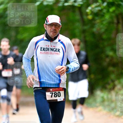 11.10.2026 - Bramfelder Halbmarathon 2026 Dr. Thomas Lammeyer http://msf.ph/oto/10820459 11.10.2026 10:21:34 Laufen 780, 21 meine-sportfotos.de