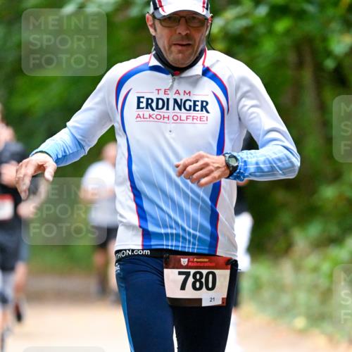 11.10.2026 - Bramfelder Halbmarathon 2026 Dr. Thomas Lammeyer http://msf.ph/oto/10820465 11.10.2026 10:21:35 Laufen 35, 780, 21 meine-sportfotos.de
