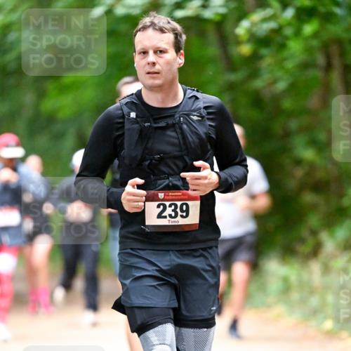 11.10.2026 - Bramfelder Halbmarathon 2026 Dr. Thomas Lammeyer http://msf.ph/oto/10820472 11.10.2026 10:21:38 Laufen 35, 239 meine-sportfotos.de