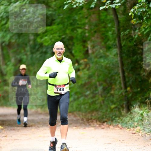 11.10.2026 - Bramfelder Halbmarathon 2026 Dr. Thomas Lammeyer http://msf.ph/oto/10820507 11.10.2026 10:21:54 Laufen 748 meine-sportfotos.de