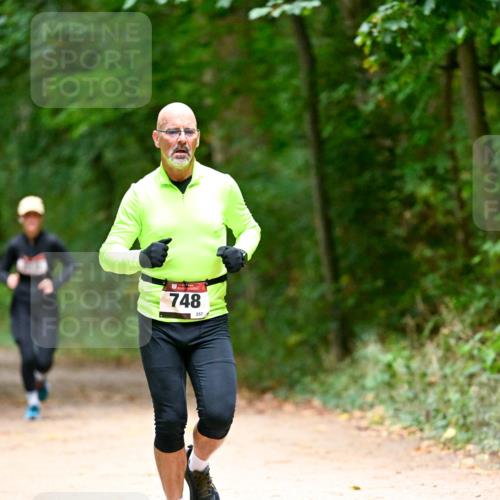 11.10.2026 - Bramfelder Halbmarathon 2026 Dr. Thomas Lammeyer http://msf.ph/oto/10820516 11.10.2026 10:21:55 Laufen 748, 257 meine-sportfotos.de