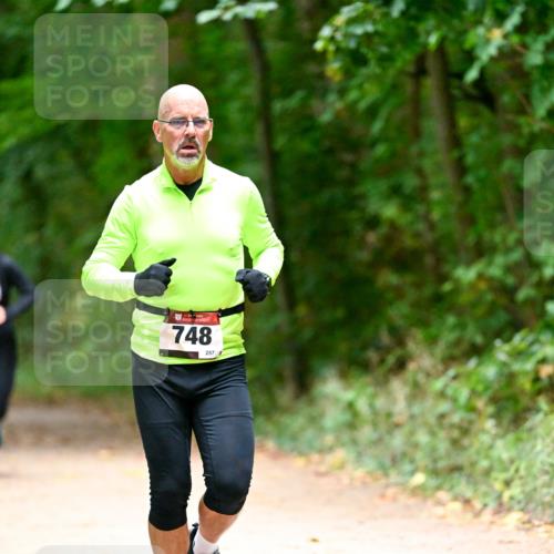 11.10.2026 - Bramfelder Halbmarathon 2026 Dr. Thomas Lammeyer http://msf.ph/oto/10820521 11.10.2026 10:21:56 Laufen 748, 257 meine-sportfotos.de