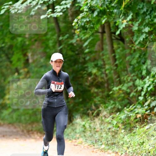 11.10.2026 - Bramfelder Halbmarathon 2026 Dr. Thomas Lammeyer http://msf.ph/oto/10820539 11.10.2026 10:21:59 Laufen 312 meine-sportfotos.de