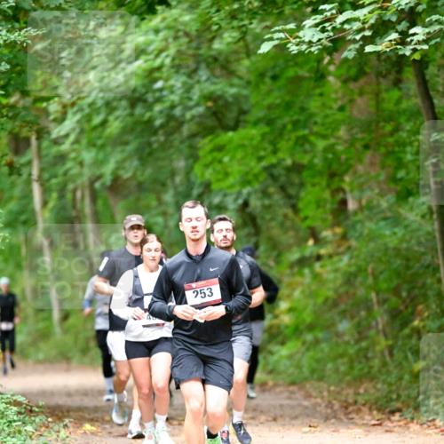 11.10.2026 - Bramfelder Halbmarathon 2026 Dr. Thomas Lammeyer http://msf.ph/oto/10820679 11.10.2026 10:22:45 Laufen 253 meine-sportfotos.de