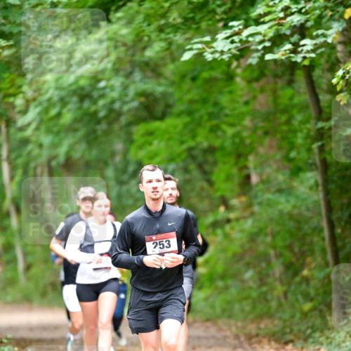 11.10.2026 - Bramfelder Halbmarathon 2026 Dr. Thomas Lammeyer http://msf.ph/oto/10820685 11.10.2026 10:22:46 Laufen 253 meine-sportfotos.de