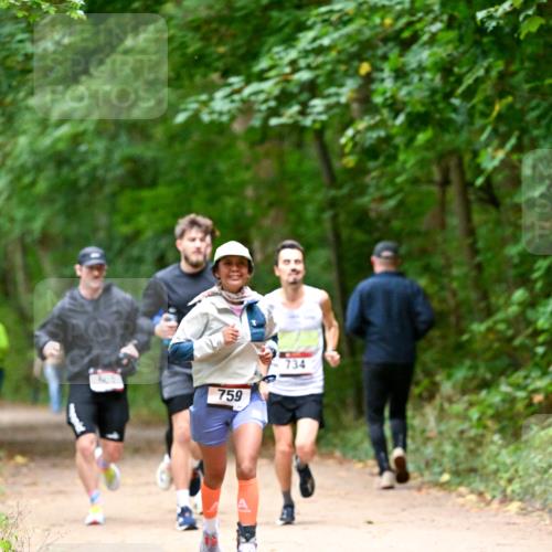 11.10.2026 - Bramfelder Halbmarathon 2026 Dr. Thomas Lammeyer http://msf.ph/oto/10820825 11.10.2026 10:23:20 Laufen 759, 734 meine-sportfotos.de