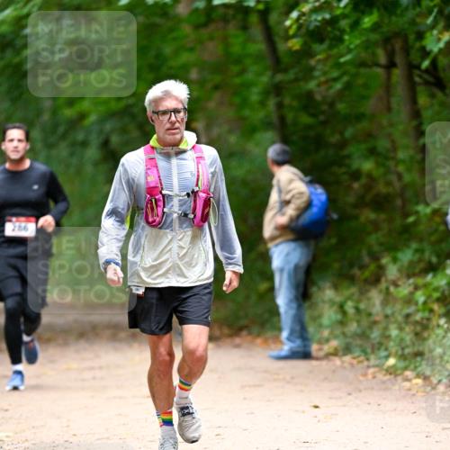 11.10.2026 - Bramfelder Halbmarathon 2026 Dr. Thomas Lammeyer http://msf.ph/oto/10820941 11.10.2026 10:23:46 Laufen 286, 261 meine-sportfotos.de