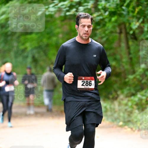 11.10.2026 - Bramfelder Halbmarathon 2026 Dr. Thomas Lammeyer http://msf.ph/oto/10820966 11.10.2026 10:23:50 Laufen 35, 286 meine-sportfotos.de