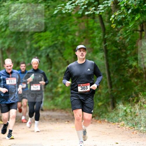 11.10.2026 - Bramfelder Halbmarathon 2026 Dr. Thomas Lammeyer http://msf.ph/oto/10821001 11.10.2026 10:23:56 Laufen 193, 303 meine-sportfotos.de