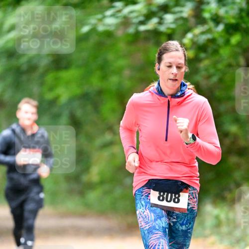 11.10.2026 - Bramfelder Halbmarathon 2026 Dr. Thomas Lammeyer http://msf.ph/oto/10821163 11.10.2026 10:24:46 Laufen 808 meine-sportfotos.de
