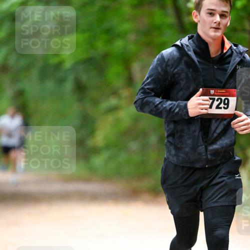11.10.2026 - Bramfelder Halbmarathon 2026 Dr. Thomas Lammeyer http://msf.ph/oto/10821184 11.10.2026 10:24:49 Laufen 35, 729 meine-sportfotos.de
