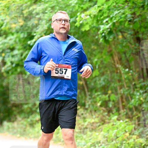 11.10.2026 - Bramfelder Halbmarathon 2026 Dr. Thomas Lammeyer http://msf.ph/oto/10821499 11.10.2026 10:27:31 Laufen 557, 254 meine-sportfotos.de