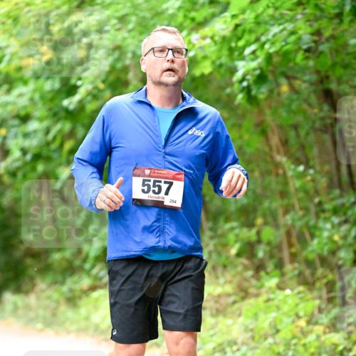 11.10.2026 - Bramfelder Halbmarathon 2026 Dr. Thomas Lammeyer http://msf.ph/oto/10821500 11.10.2026 10:27:31 Laufen 557, 254 meine-sportfotos.de