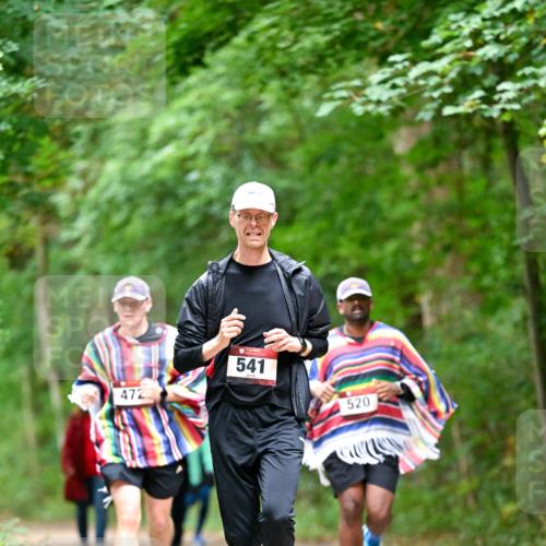 11.10.2026 - Bramfelder Halbmarathon 2026 Dr. Thomas Lammeyer http://msf.ph/oto/10821590 11.10.2026 10:28:25 Laufen 472, 541, 520 meine-sportfotos.de
