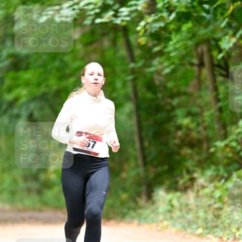 11.10.2026 - Bramfelder Halbmarathon 2026 Dr. Thomas Lammeyer http://msf.ph/oto/10821775 11.10.2026 10:29:40 Laufen 57 meine-sportfotos.de