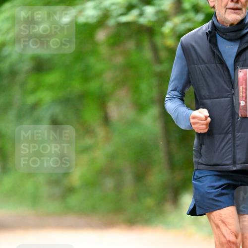 11.10.2026 - Bramfelder Halbmarathon 2026 Dr. Thomas Lammeyer http://msf.ph/oto/10821867 11.10.2026 10:30:13 Laufen  meine-sportfotos.de