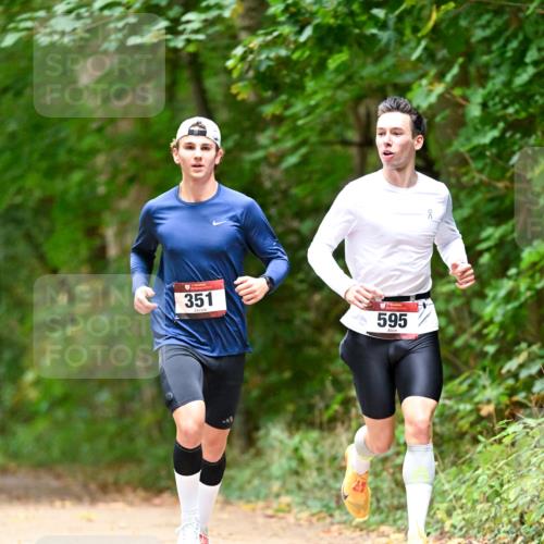 11.10.2026 - Bramfelder Halbmarathon 2026 Dr. Thomas Lammeyer http://msf.ph/oto/10821880 11.10.2026 10:30:23 Laufen 351, 595 meine-sportfotos.de