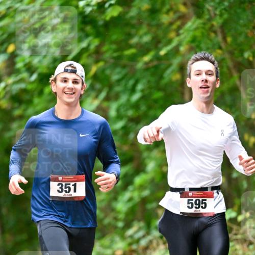 11.10.2026 - Bramfelder Halbmarathon 2026 Dr. Thomas Lammeyer http://msf.ph/oto/10821889 11.10.2026 10:30:25 Laufen 351, 35, 595 meine-sportfotos.de