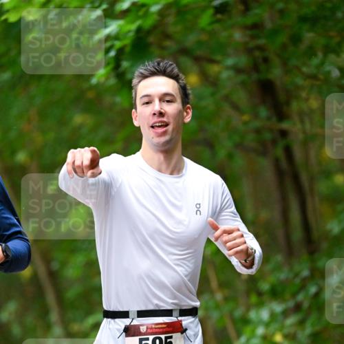11.10.2026 - Bramfelder Halbmarathon 2026 Dr. Thomas Lammeyer http://msf.ph/oto/10821895 11.10.2026 10:30:26 Laufen 35, 595 meine-sportfotos.de