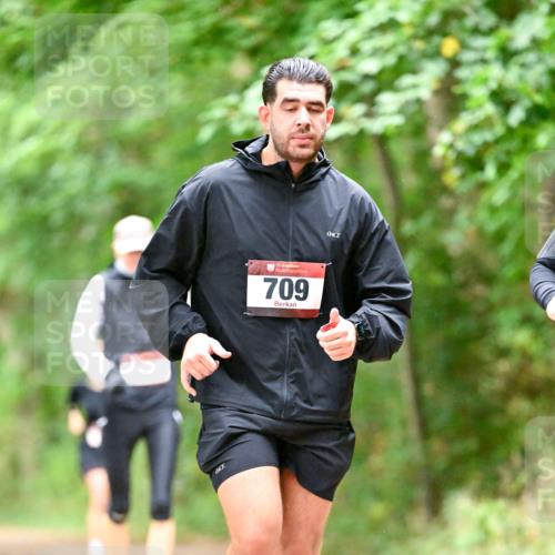 11.10.2026 - Bramfelder Halbmarathon 2026 Dr. Thomas Lammeyer http://msf.ph/oto/10821983 11.10.2026 10:31:02 Laufen 35, 709 meine-sportfotos.de