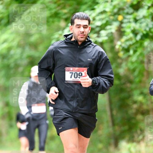 11.10.2026 - Bramfelder Halbmarathon 2026 Dr. Thomas Lammeyer http://msf.ph/oto/10821984 11.10.2026 10:31:02 Laufen 35, 709 meine-sportfotos.de