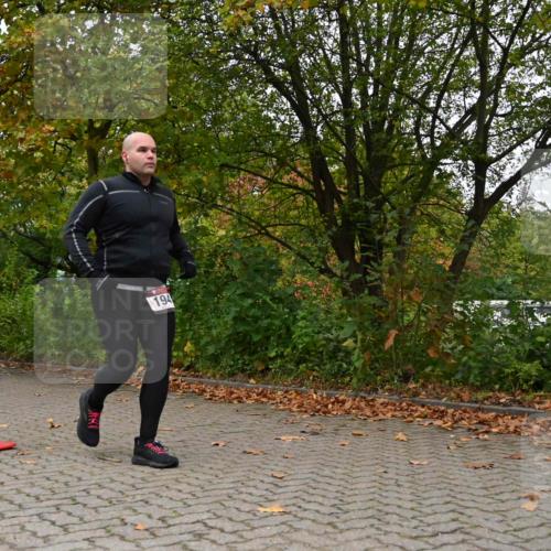 11.10.2026 - Bramfelder Halbmarathon 2026 J. Mangold http://msf.ph/oto/10822309 11.10.2026 10:13:45 Laufen 194, 439 meine-sportfotos.de