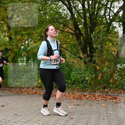 11.10.2026 - Bramfelder Halbmarathon 2026 J. Mangold http://msf.ph/oto/10822327 11.10.2026 10:13:55 Laufen 214, 319, 439 meine-sportfotos.de